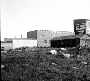 Soo Falls Brewing Company, Sault Ste Marie, 1932. University of Wisconsin-Milwaukee Libraries 